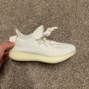 Yeezy 350 cream white size 5.5